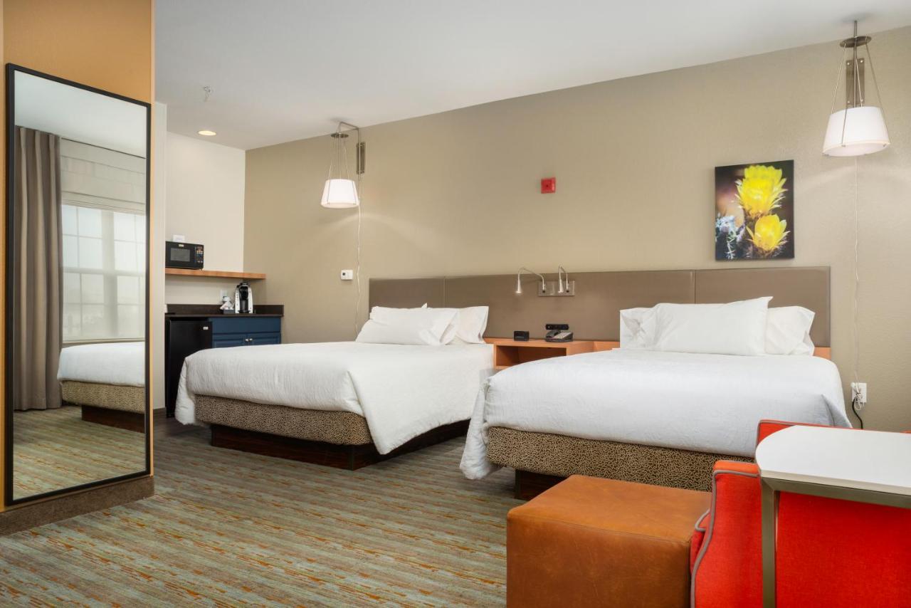 Hilton Garden Inn Phoenix Airport Экстерьер фото