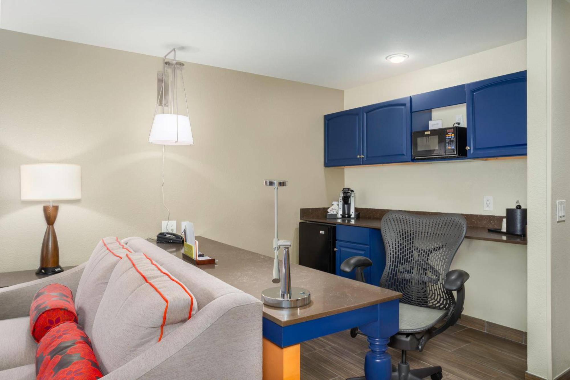 Hilton Garden Inn Phoenix Airport Экстерьер фото