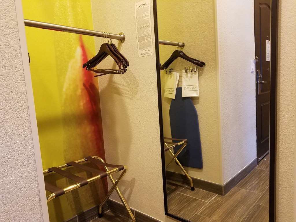 Hilton Garden Inn Phoenix Airport Номер фото