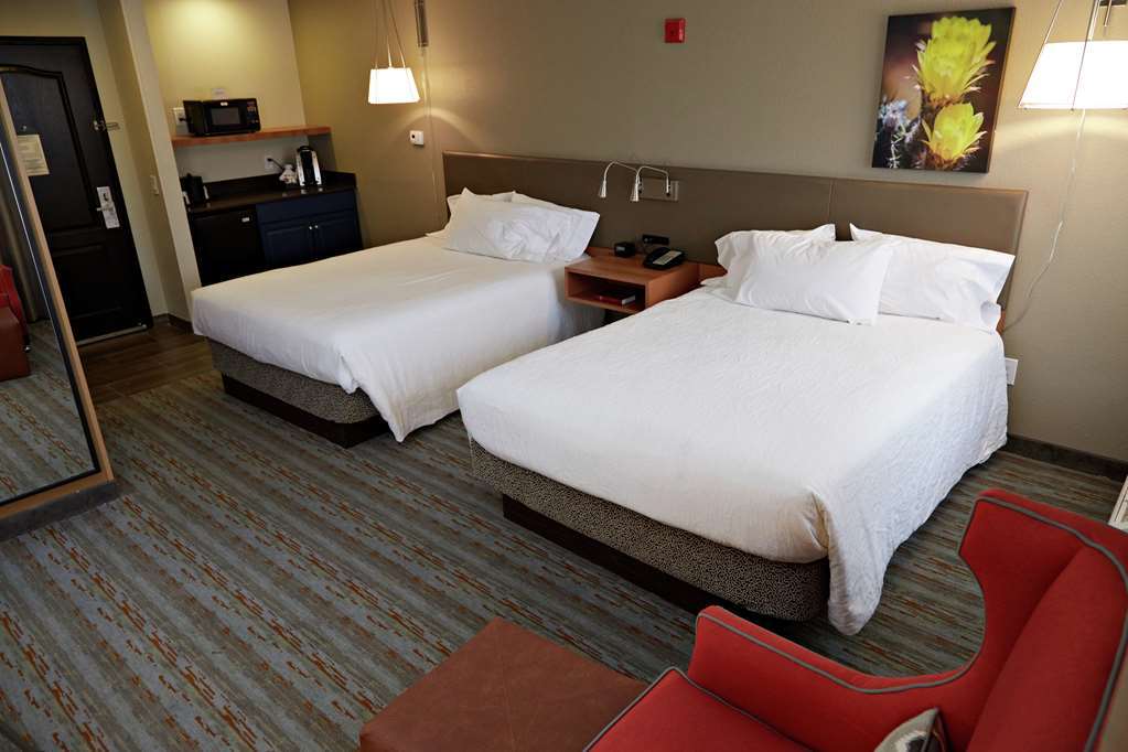Hilton Garden Inn Phoenix Airport Номер фото